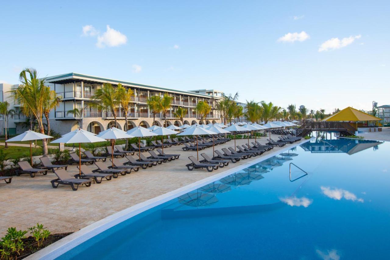 El Beso Adults Only At Ocean El Faro Hotel Punta Cana Exterior photo